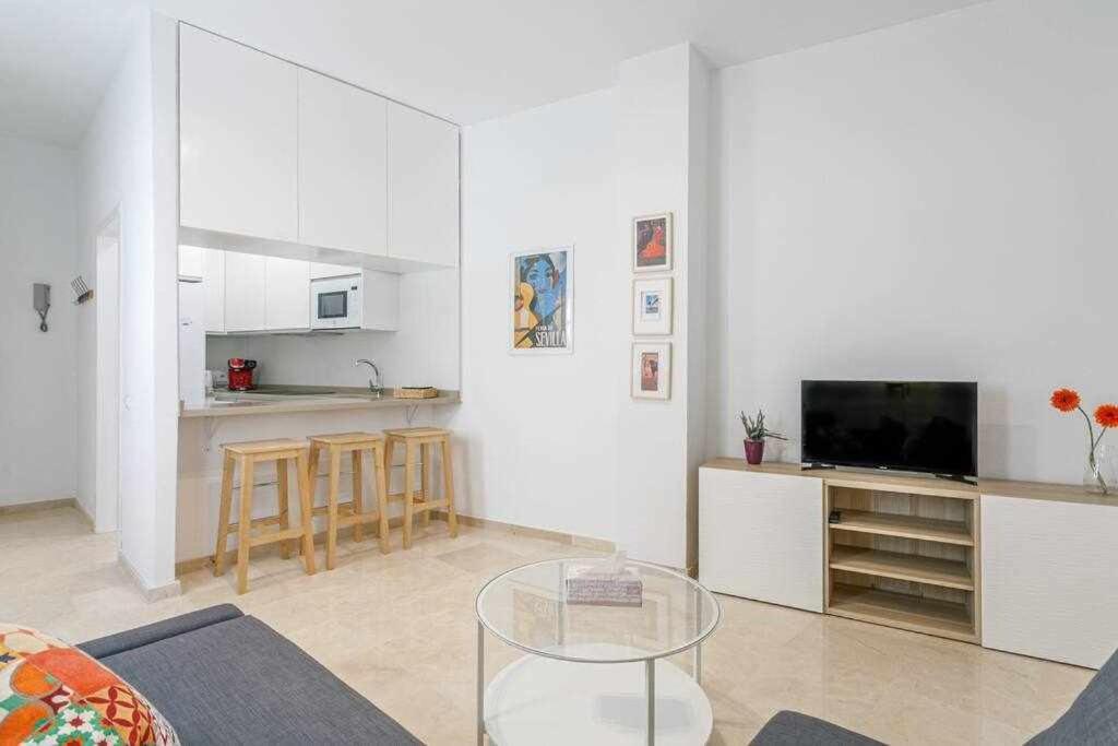 Santa Cruz Parking Incluido Apartment Seville Luaran gambar